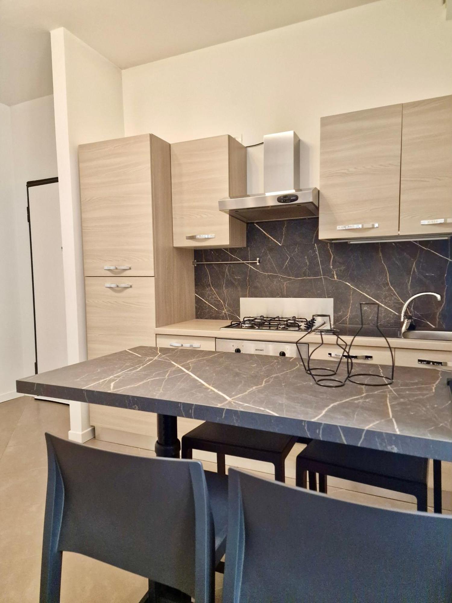 Al Centro Del Centro Apartment By Tramonti ラクイラ エクステリア 写真